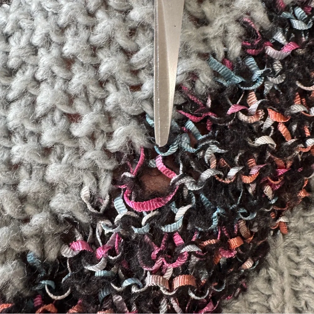 Barbra Sue Vintage Chunky Knit Long Sleeve Sweater Gray Ribbon Chevron **Flaws** - Picture 9 of 14